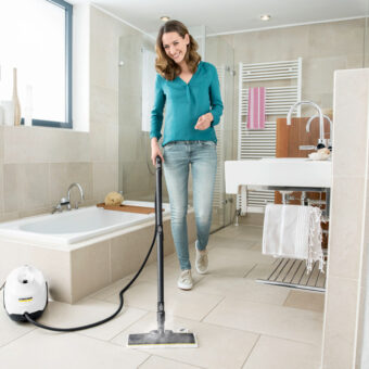 KARCHER SC 3 EASYFIX Paročistač beli