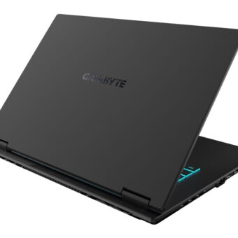 GIGABYTE A16 3VH 16 inch FHD+ 165Hz 300nits AMD Ryzen 7 260 16GB 512GB SSD GeForce RTX 5060 8GB Backlit gaming laptop