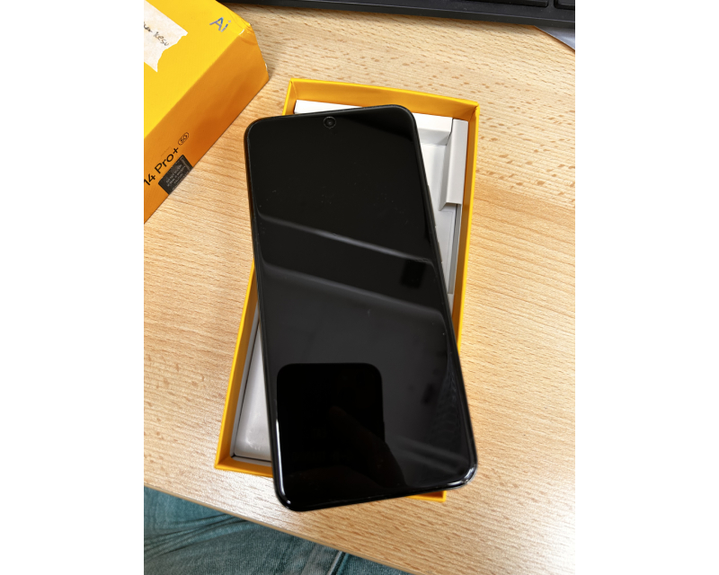 REALME 14 Pro+ 5G RMX5051 Pearl White 12/512GB mobilni telefon outlet - Slika 3